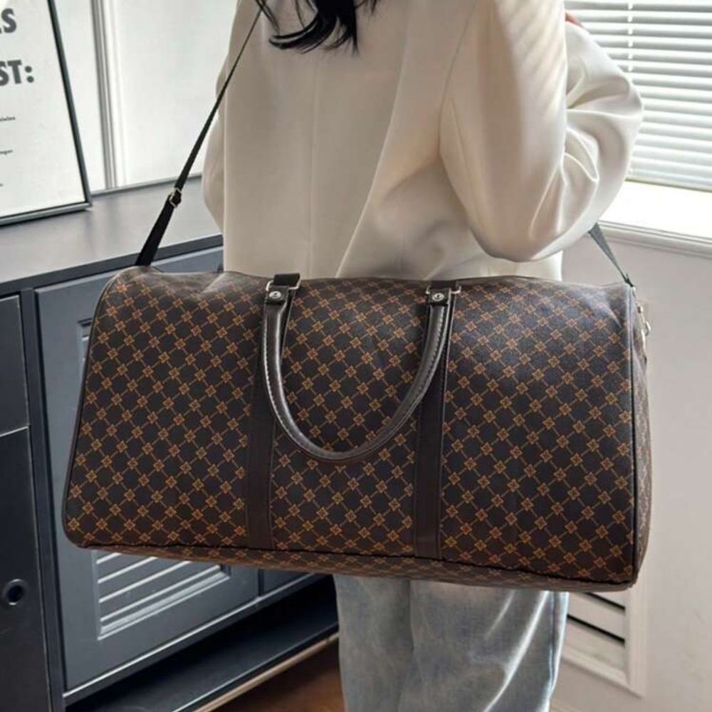 Elegant Black and Brown bag - Picture 5 of 8
